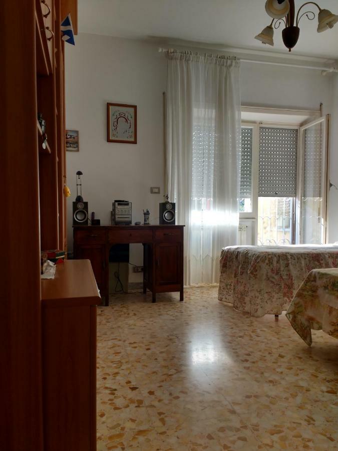 Adrian House Apartamento Roma Exterior foto