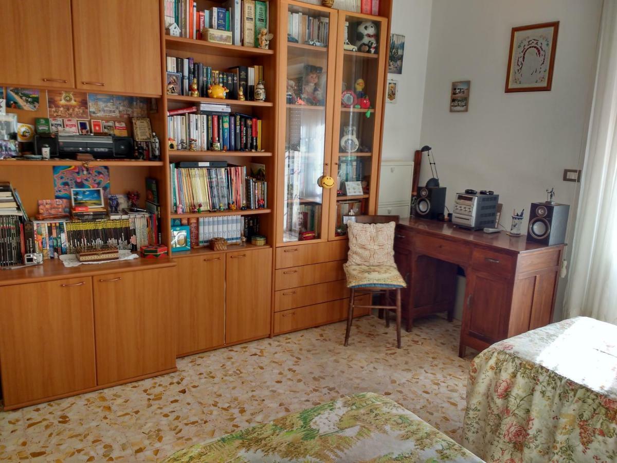 Adrian House Apartamento Roma Exterior foto