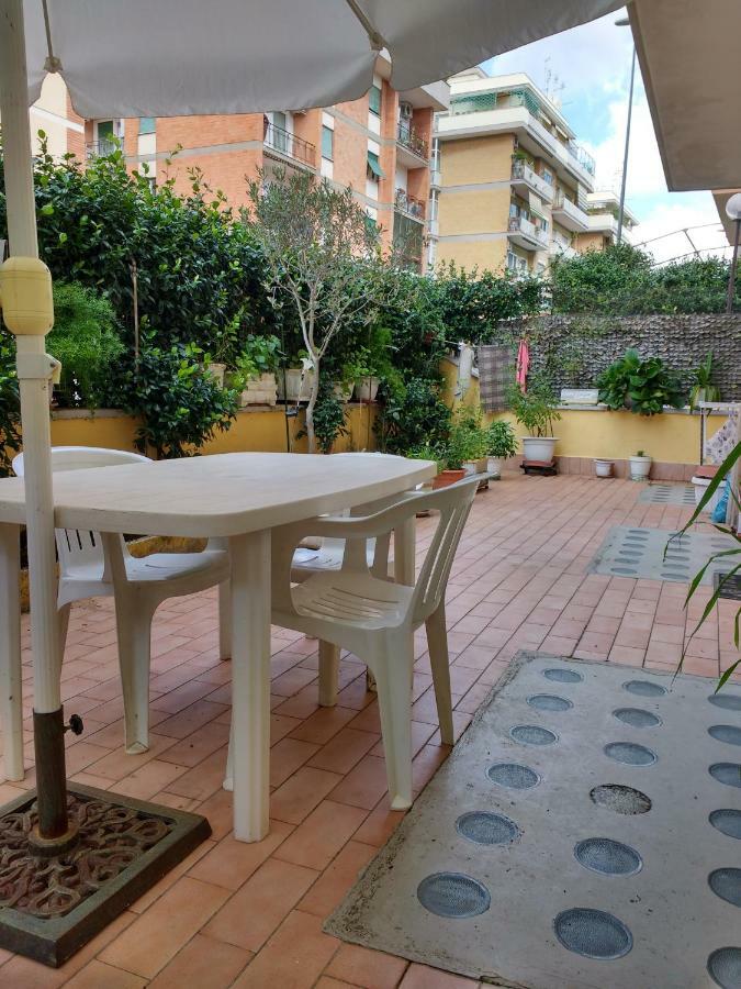 Adrian House Apartamento Roma Exterior foto