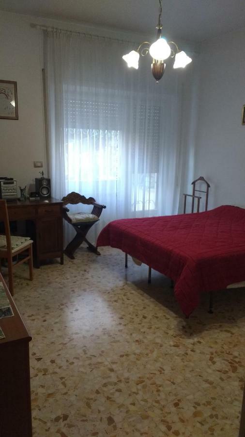 Adrian House Apartamento Roma Exterior foto